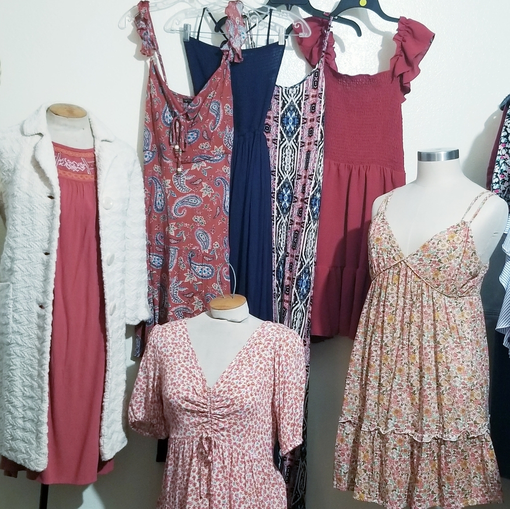 Shop these items in my closet! Like an item? Send me your Offer! - Picture 12 of 16